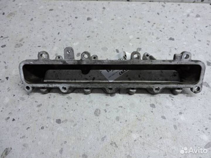 Коллектор впускной Toyota Land Cruiser J200 2007-2