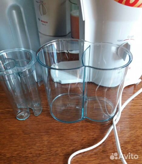 Центробежная соковыжималка boch ME-S1020