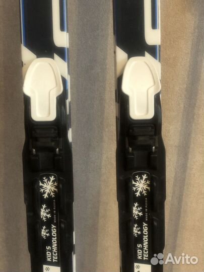 Лыжи беговые детские 150 с палками