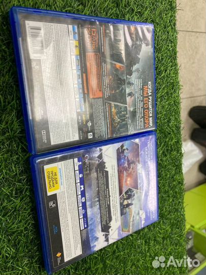 Два диска от PS4