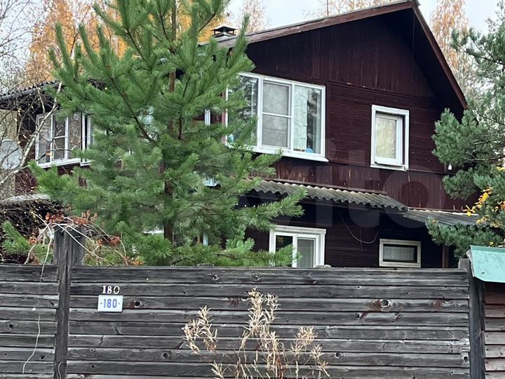 Дом 121 м² на участке 10 сот.