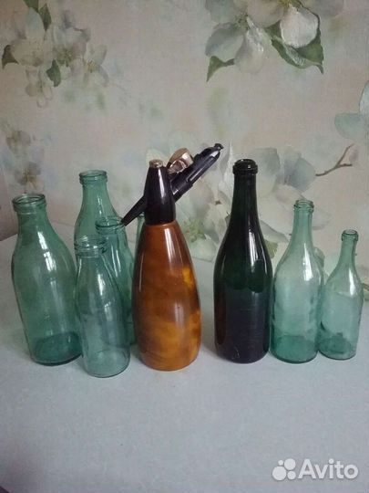 Бутылки молочные. Бутылки из под спиртного.СССР