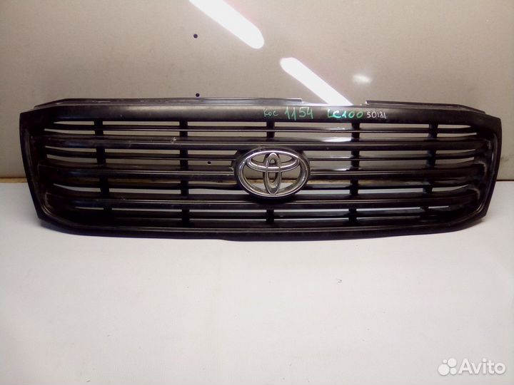 Решетка радиатора Toyota Land Cruiser