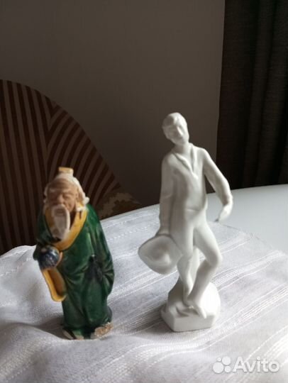 Фарфоровые статуэтки