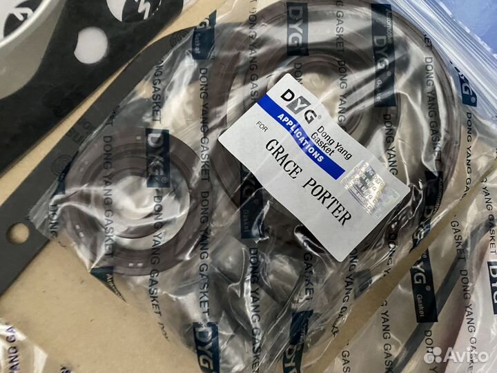 Hyundai H100 Porter Комплект прокладок двс