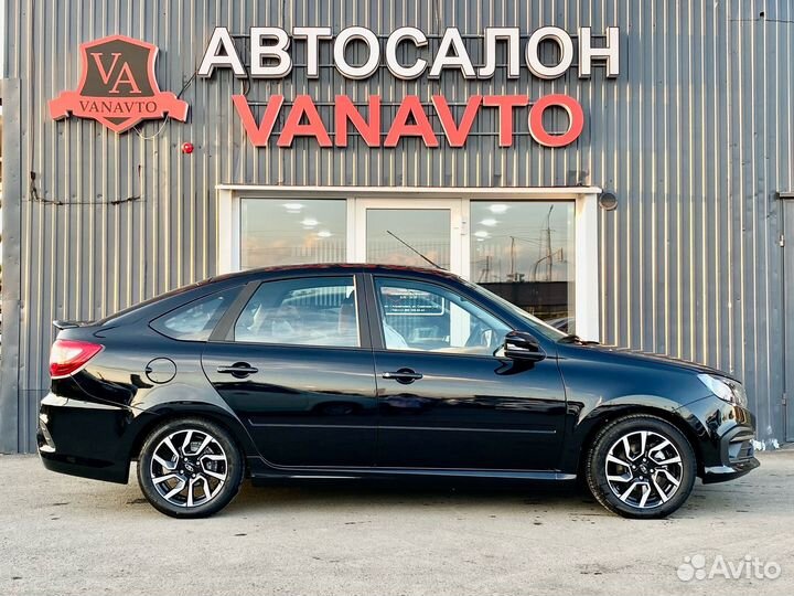 LADA Granta 1.6 МТ, 2024, 3 км