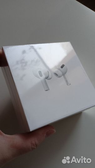 Наушники AirPods pro