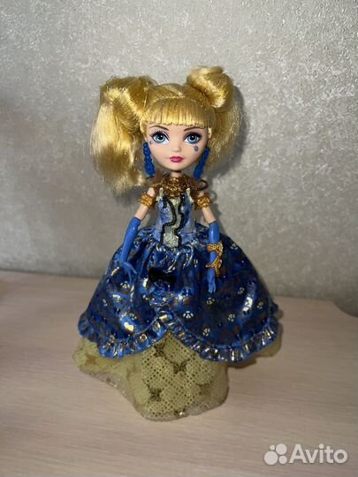 Кукла ever after high Блонди Локс