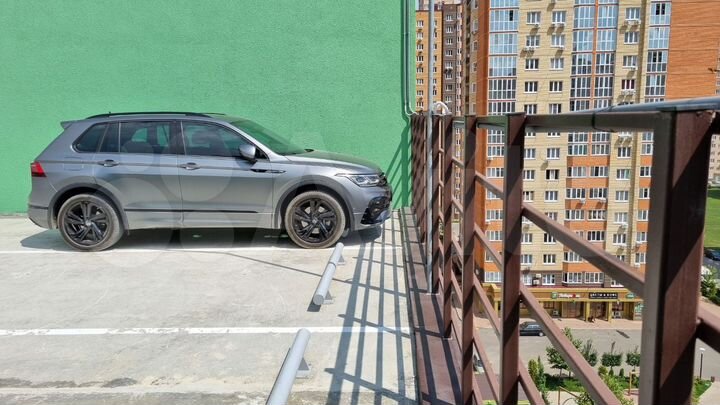 Машиноместо