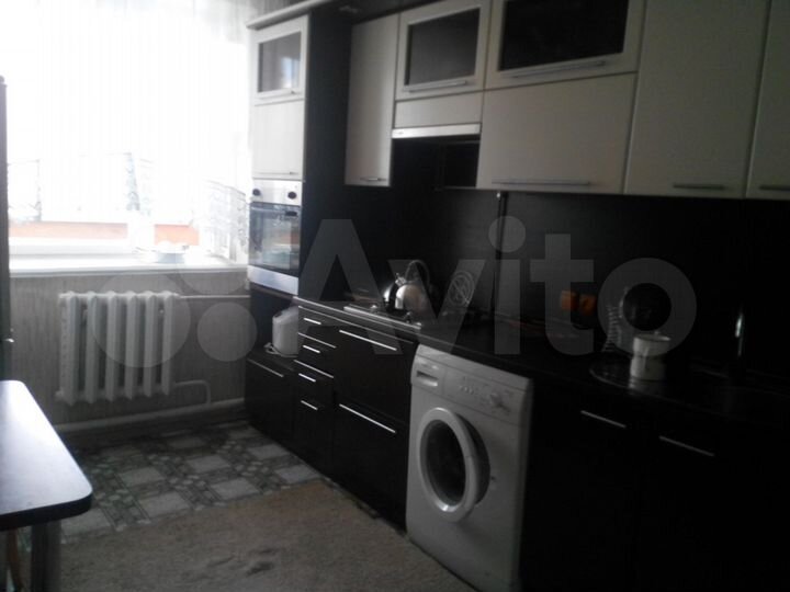 2-к. квартира, 64 м², 2/2 эт.