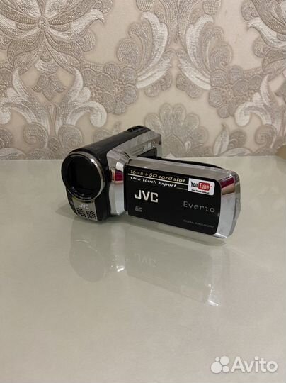 Видеокамера