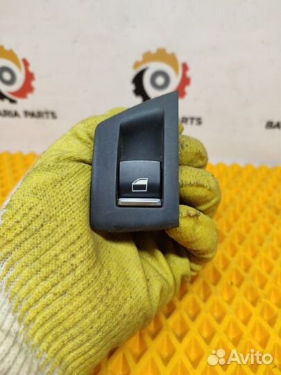 Кнопка стеклоподъемника левая Bmw 5 F10 2.5 N52