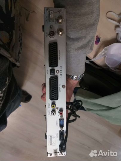 Спутниковый ресивер DRE-5000