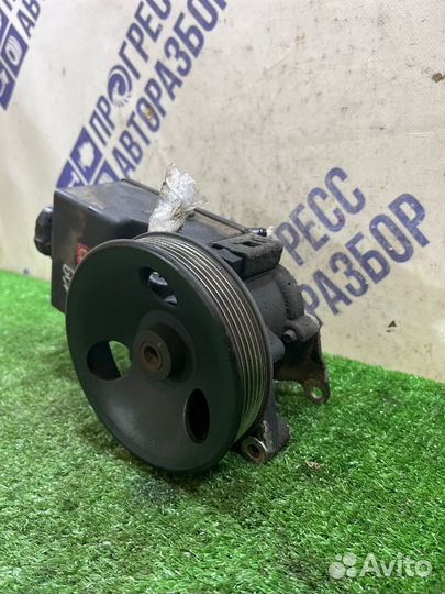 Насос гидроусилителя руля Ssangyong Rexton Rx270