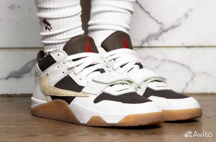 Nike travis scott jordan jumpman jack