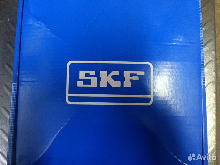 Ступица с подшипником передняя tranzit 14