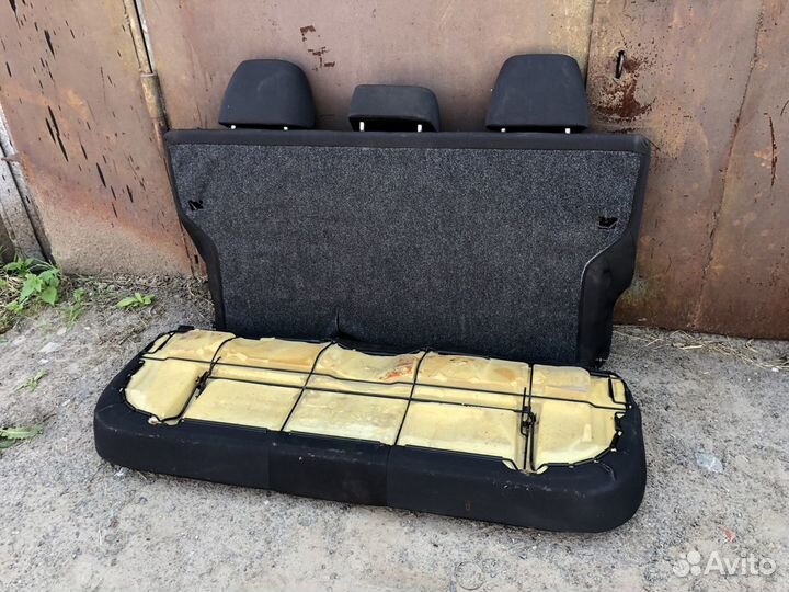 Кресло заднее Volkswagen Polo (RUS)