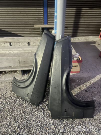 Крылья 2109-21099 Перед—Новые