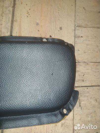 Правая накладка двери кожа Dodge Stratus 2002г