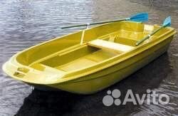 Пластиковая лодка