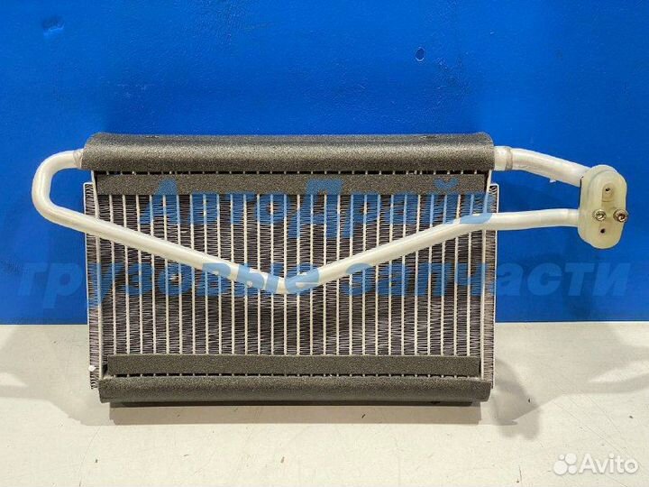 Радиатор кондиционера Mercedes Actros 307x200x65 м