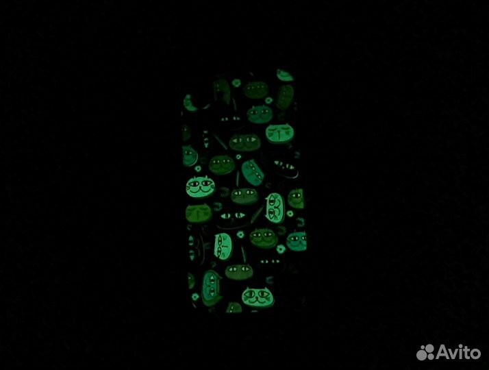 Чехол на iPhone 12 Kaws