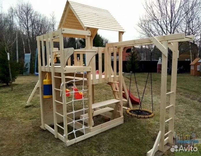 Детская площадка с заливной горкой