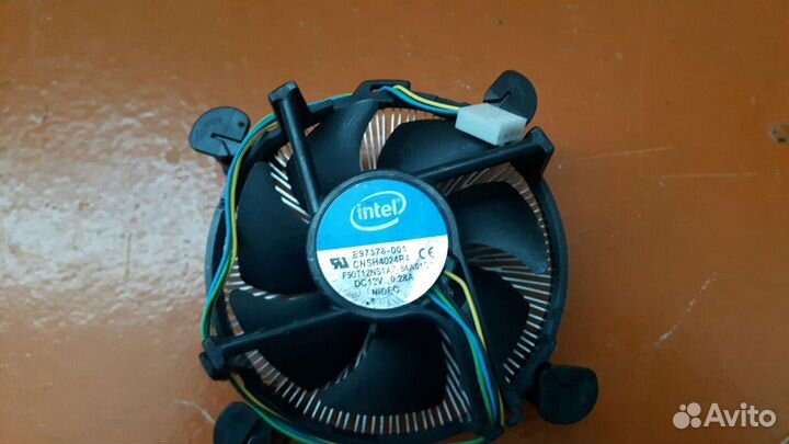 Кулеры Intel