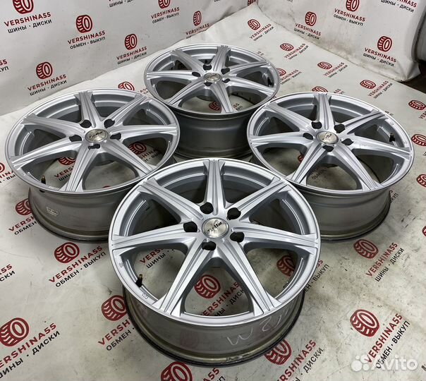 Диски без пробега по РФ R17 5/114.3 цо. 73.1 мм