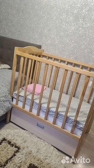 Детская кроватка с ящиком