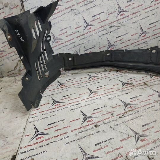 Подкрылок передний правый Mercedes E-Class W210
