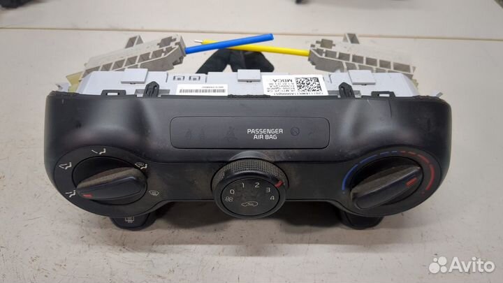 Переключатель отопителя киа Picanto 2017, 2021