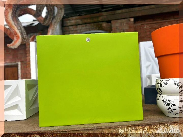 Кашпо для загородного дома