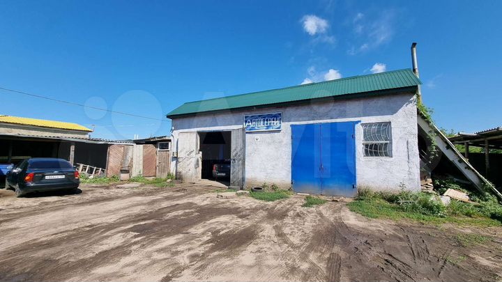 Гараж, > 30 м²