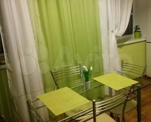 2-к. квартира, 76 м², 12/14 эт.