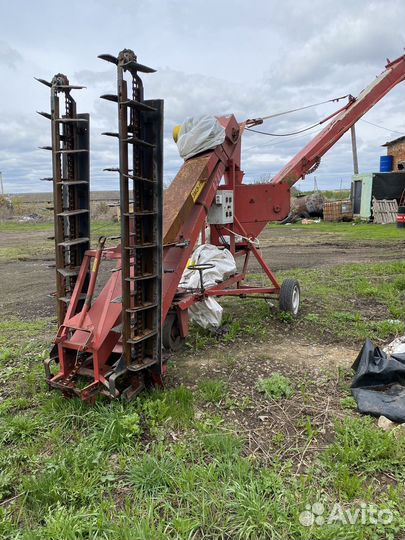 Трактор МТЗ (Беларус) 1221.2, 2009