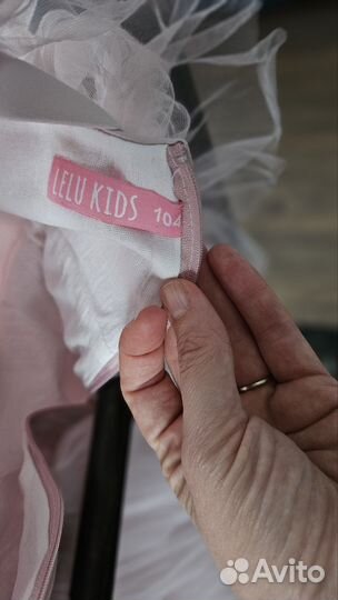 Нарядное платье для девочки