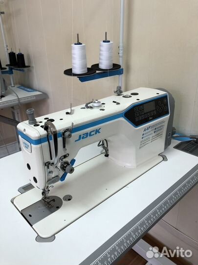 Швейная прямострочная машина Jack JK-A4F-D