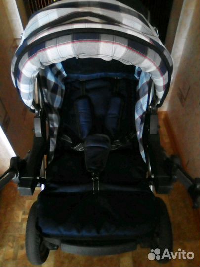 Коляска-трансформер