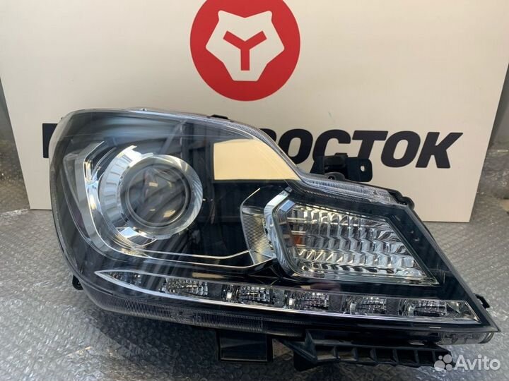 Фара правая Suzuki Solio MA15S