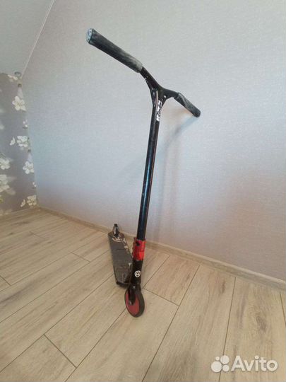 Трюковой самокат Hipe L20