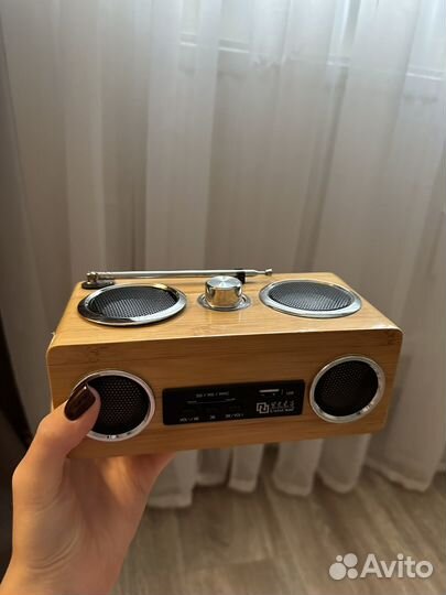 Музыкальный проигрыватель