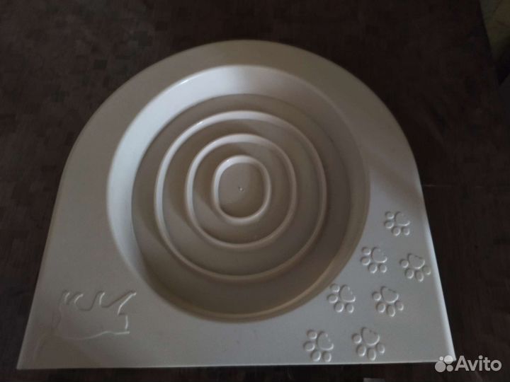 Приучать кошек к унитазу