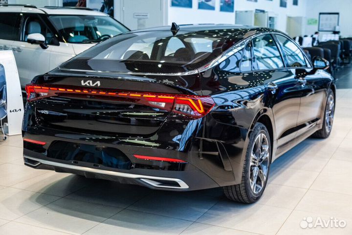 Kia K5 1.5 AMT, 2023