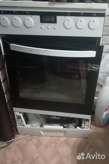 Телевизор, плита