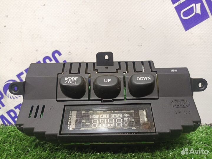 Дисплей Kia Sorento внедорожник 2.4 G4JS 2003