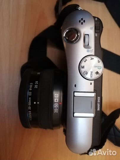 Фотоаппарат Samsung NX100 объектив 20-50+sef15a Bl