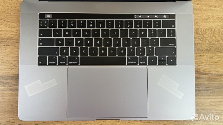 Топовый MacBook Pro 15 2019 i9 2.3