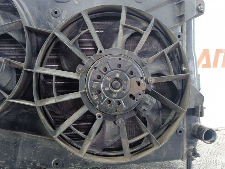 Диффузор с вентиляторами Форд Мондео 3