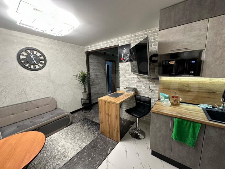 2-к. квартира, 67 м², 3/10 эт.